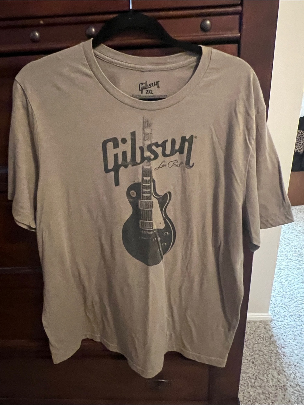 Gibson Taupe Short-Sleeve Tee with Dark Graphic Guitar